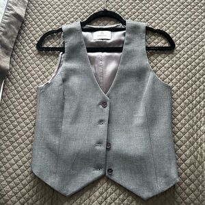 aritzia babaton vest